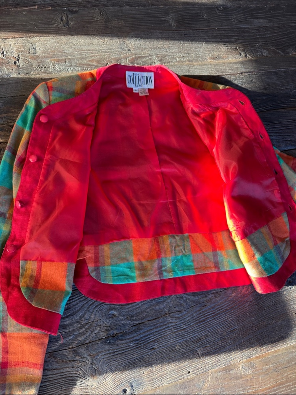 Linda Lewis Collection Linen Plaid Cropped Blazer Custom Buttons Small View 6
